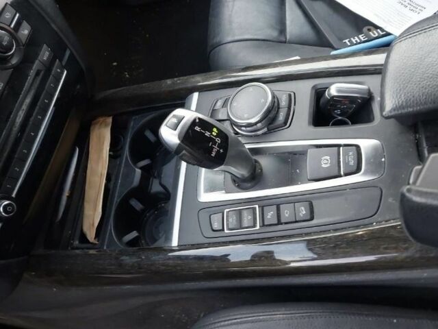 Черный БМВ Х5, объемом двигателя 3 л и пробегом 241 тыс. км за 17500 $, фото 13 на Automoto.ua