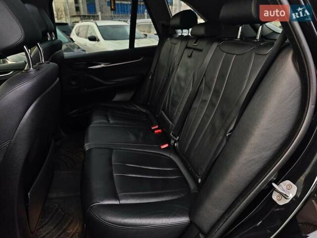 Черный БМВ Х5, объемом двигателя 3 л и пробегом 298 тыс. км за 19990 $, фото 27 на Automoto.ua