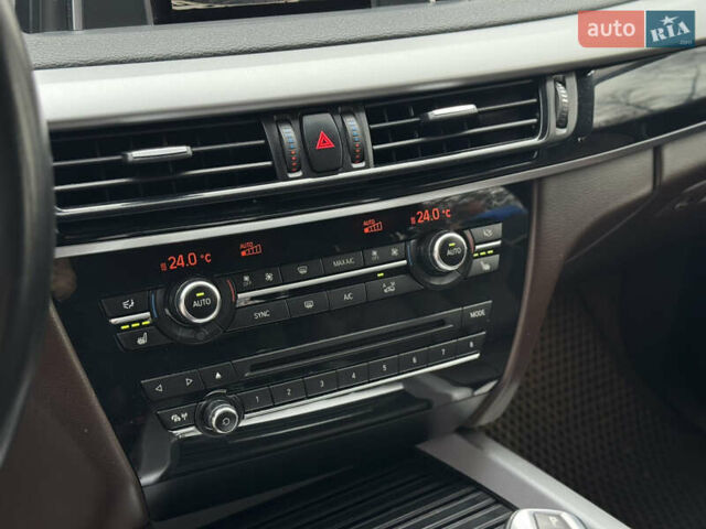 Черный БМВ Х5, объемом двигателя 2 л и пробегом 117 тыс. км за 25499 $, фото 20 на Automoto.ua