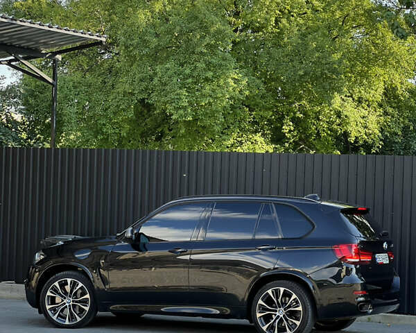 Черный БМВ Х5, объемом двигателя 3 л и пробегом 225 тыс. км за 38888 $, фото 7 на Automoto.ua