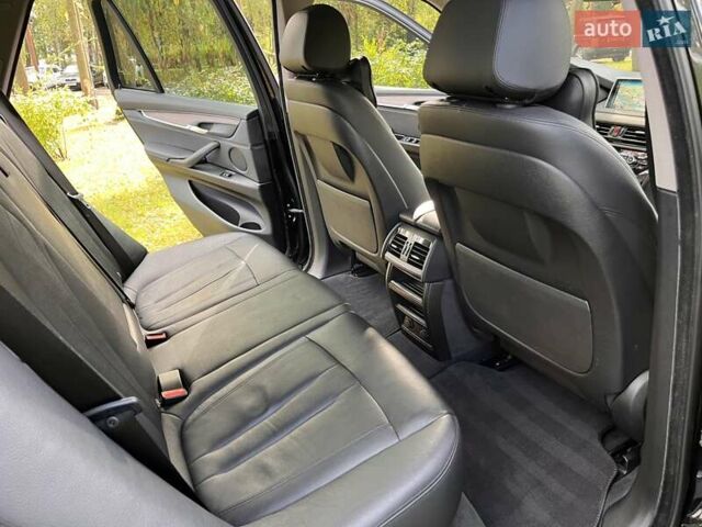 Чорний БМВ Х5, об'ємом двигуна 2 л та пробігом 202 тис. км за 23800 $, фото 28 на Automoto.ua