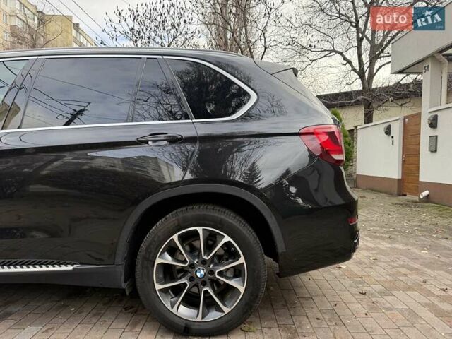 Чорний БМВ Х5, об'ємом двигуна 2.98 л та пробігом 147 тис. км за 18300 $, фото 59 на Automoto.ua