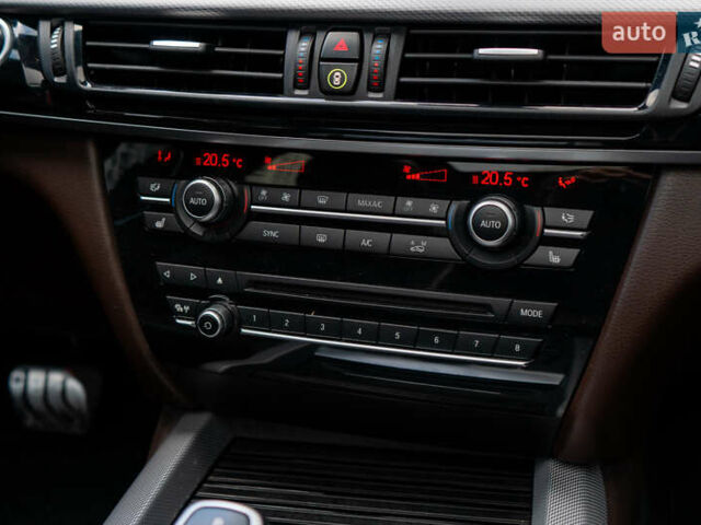 Черный БМВ Х5, объемом двигателя 2 л и пробегом 140 тыс. км за 35000 $, фото 16 на Automoto.ua