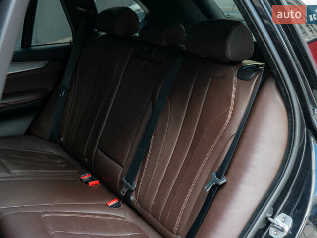 Черный БМВ Х5, объемом двигателя 2 л и пробегом 140 тыс. км за 35000 $, фото 36 на Automoto.ua