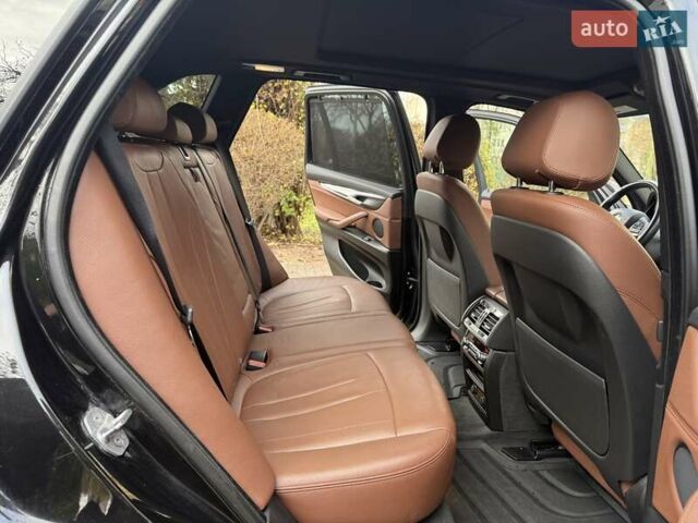 Чорний БМВ Х5, об'ємом двигуна 2.98 л та пробігом 147 тис. км за 18300 $, фото 57 на Automoto.ua