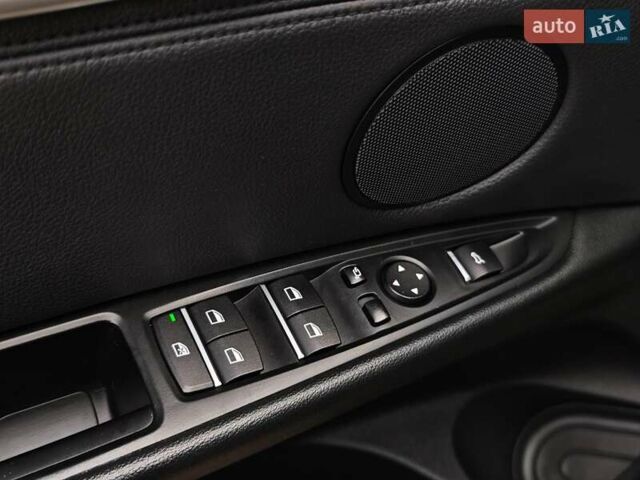 Черный БМВ Х5, объемом двигателя 3 л и пробегом 298 тыс. км за 19990 $, фото 12 на Automoto.ua