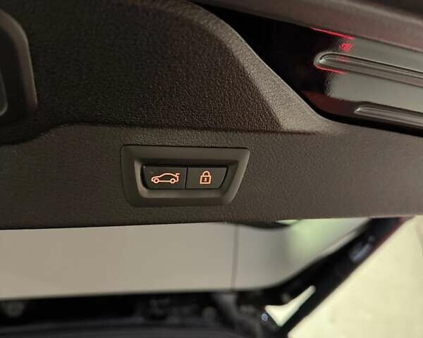 Черный БМВ Х5, объемом двигателя 2.98 л и пробегом 215 тыс. км за 22000 $, фото 8 на Automoto.ua