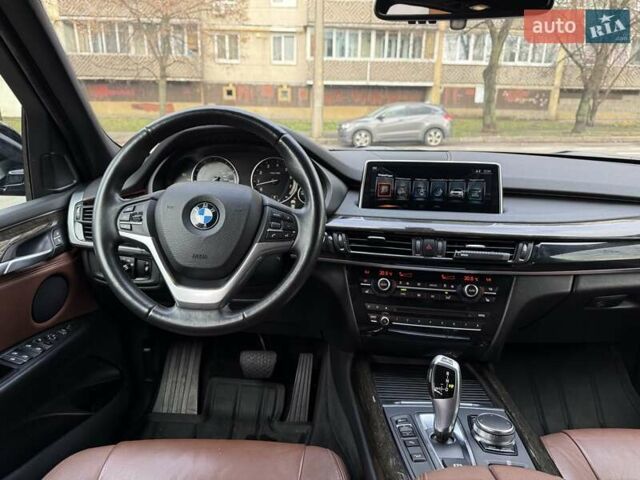 Чорний БМВ Х5, об'ємом двигуна 2.98 л та пробігом 147 тис. км за 18300 $, фото 24 на Automoto.ua