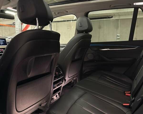 Черный БМВ Х5, объемом двигателя 2.98 л и пробегом 215 тыс. км за 22000 $, фото 7 на Automoto.ua