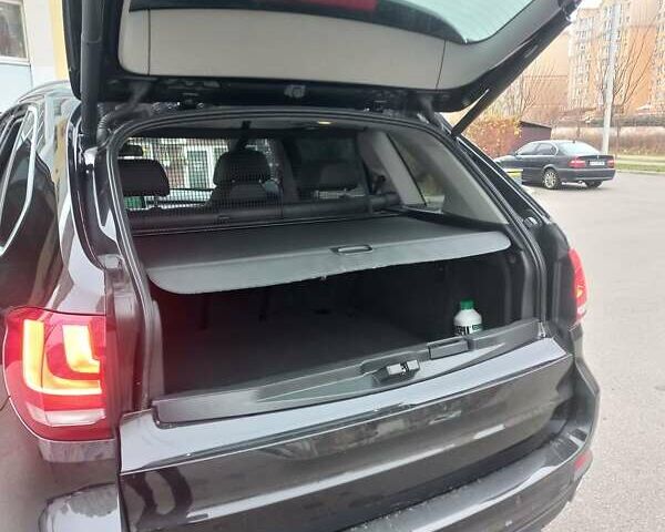 Черный БМВ Х5, объемом двигателя 3 л и пробегом 255 тыс. км за 28900 $, фото 11 на Automoto.ua