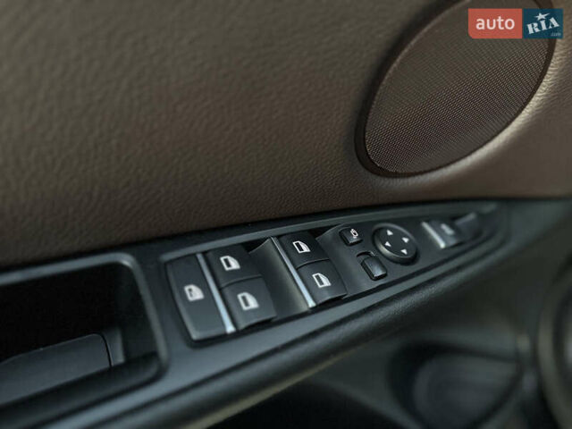 Чорний БМВ Х5, об'ємом двигуна 2 л та пробігом 164 тис. км за 27500 $, фото 23 на Automoto.ua