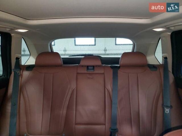 Черный БМВ Х5, объемом двигателя 2.98 л и пробегом 167 тыс. км за 6600 $, фото 9 на Automoto.ua