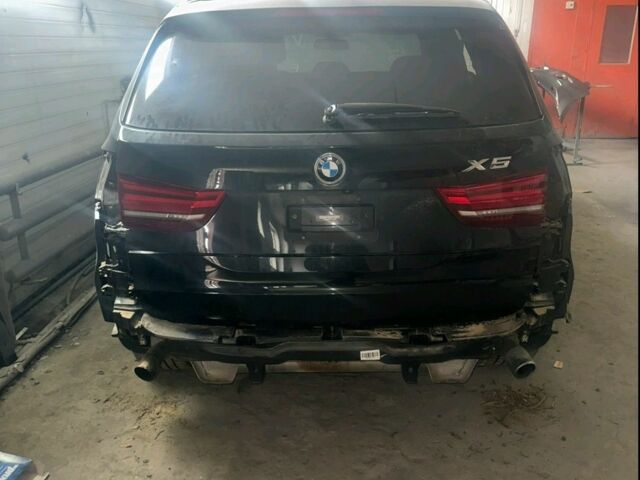 Чорний БМВ Х5, об'ємом двигуна 0 л та пробігом 146 тис. км за 365 $, фото 3 на Automoto.ua