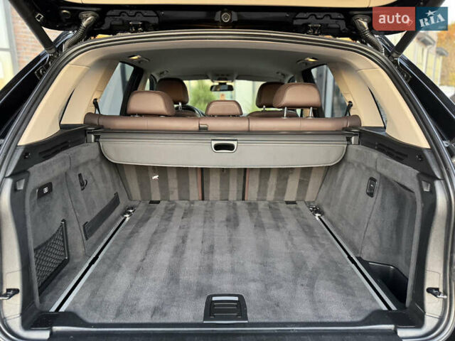 Черный БМВ Х5, объемом двигателя 2 л и пробегом 163 тыс. км за 25900 $, фото 37 на Automoto.ua