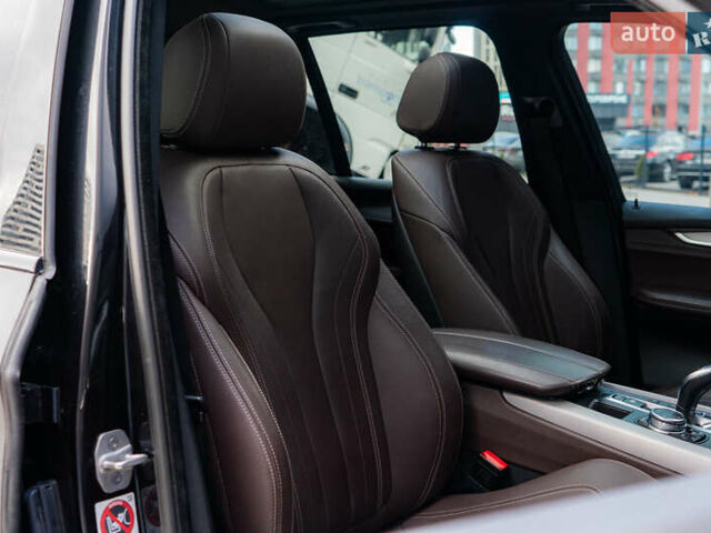 Черный БМВ Х5, объемом двигателя 2 л и пробегом 140 тыс. км за 35000 $, фото 18 на Automoto.ua