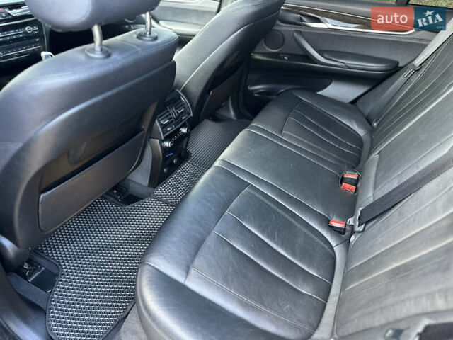 Чорний БМВ Х5, об'ємом двигуна 2 л та пробігом 189 тис. км за 24500 $, фото 23 на Automoto.ua