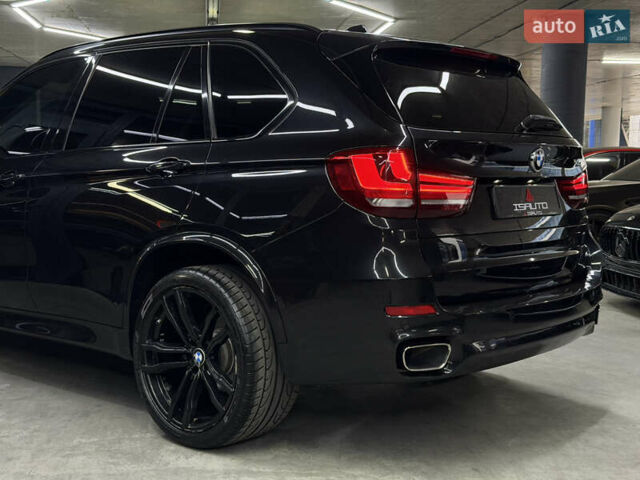 Черный БМВ Х5, объемом двигателя 2.98 л и пробегом 111 тыс. км за 26900 $, фото 12 на Automoto.ua