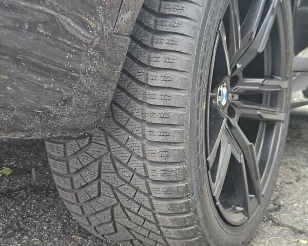 Черный БМВ Х5, объемом двигателя 2 л и пробегом 203 тыс. км за 26000 $, фото 4 на Automoto.ua