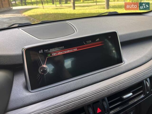 Чорний БМВ Х5, об'ємом двигуна 2 л та пробігом 202 тис. км за 23800 $, фото 47 на Automoto.ua