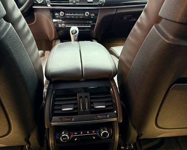 Черный БМВ Х5, объемом двигателя 3 л и пробегом 225 тыс. км за 36500 $, фото 8 на Automoto.ua