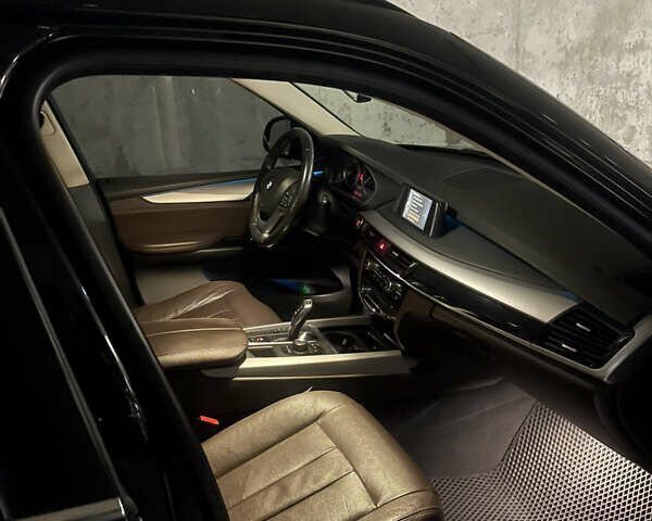 Чорний БМВ Х5, об'ємом двигуна 2 л та пробігом 118 тис. км за 29500 $, фото 20 на Automoto.ua