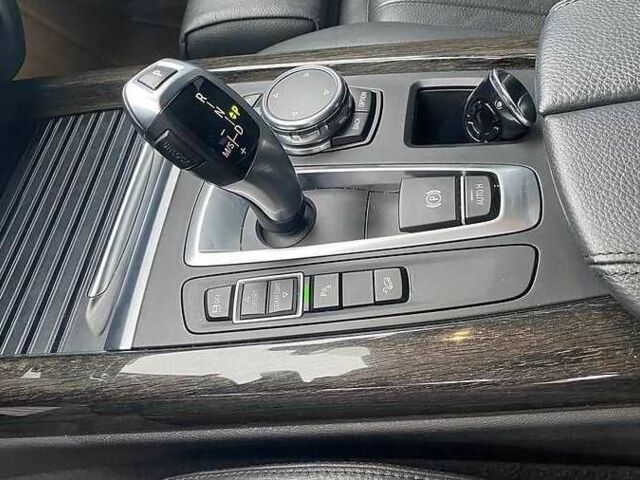 Черный БМВ Х5, объемом двигателя 2 л и пробегом 86 тыс. км за 20000 $, фото 13 на Automoto.ua