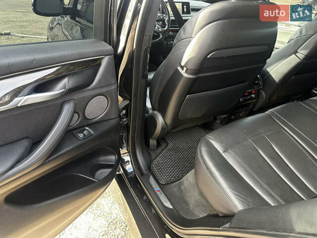 Черный БМВ Х5, объемом двигателя 3 л и пробегом 99 тыс. км за 24900 $, фото 16 на Automoto.ua