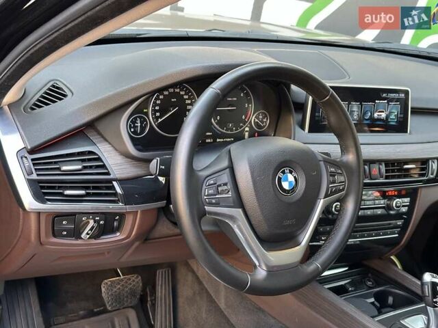 Чорний БМВ Х5, об'ємом двигуна 2 л та пробігом 110 тис. км за 28999 $, фото 15 на Automoto.ua