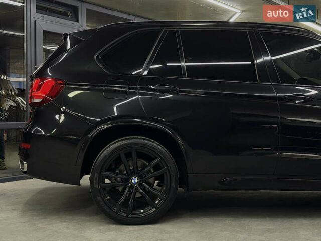 Черный БМВ Х5, объемом двигателя 2.98 л и пробегом 111 тыс. км за 26900 $, фото 17 на Automoto.ua