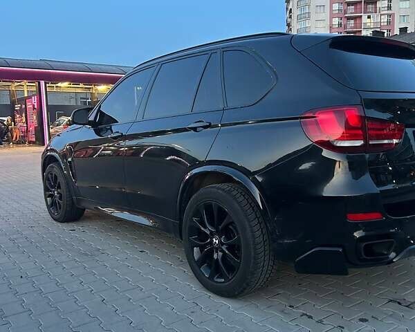 Черный БМВ Х5, объемом двигателя 3 л и пробегом 114 тыс. км за 32000 $, фото 2 на Automoto.ua