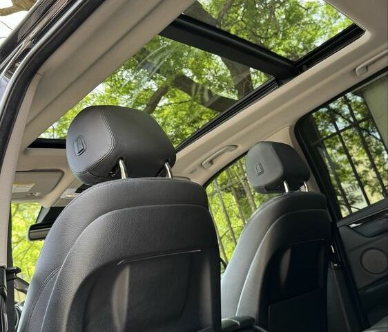 Черный БМВ Х5, объемом двигателя 3 л и пробегом 109 тыс. км за 26500 $, фото 2 на Automoto.ua