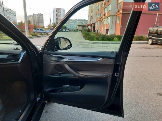 Черный БМВ Х5, объемом двигателя 2.98 л и пробегом 149 тыс. км за 27500 $, фото 16 на Automoto.ua