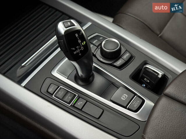 Черный БМВ Х5, объемом двигателя 2 л и пробегом 117 тыс. км за 25499 $, фото 21 на Automoto.ua