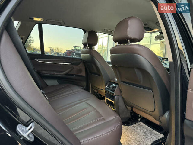 Черный БМВ Х5, объемом двигателя 2 л и пробегом 163 тыс. км за 25900 $, фото 62 на Automoto.ua