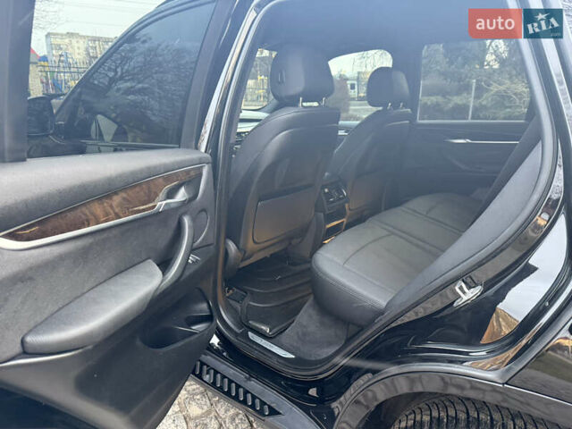Черный БМВ Х5, объемом двигателя 3 л и пробегом 152 тыс. км за 21500 $, фото 50 на Automoto.ua