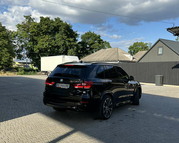 Черный БМВ Х5, объемом двигателя 3 л и пробегом 225 тыс. км за 38888 $, фото 3 на Automoto.ua