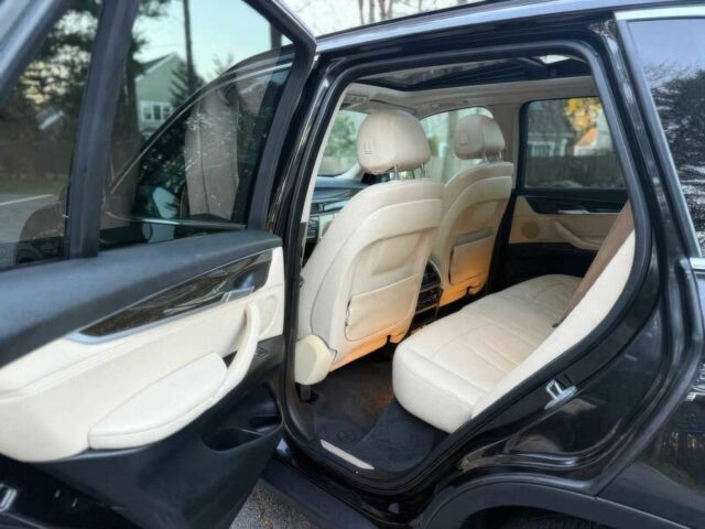 Черный БМВ Х5, объемом двигателя 3 л и пробегом 75 тыс. км за 11900 $, фото 11 на Automoto.ua