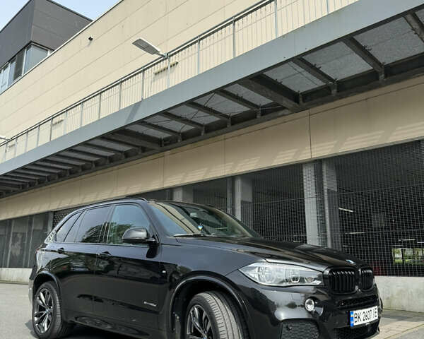 Черный БМВ Х5, объемом двигателя 2.99 л и пробегом 238 тыс. км за 35500 $, фото 1 на Automoto.ua