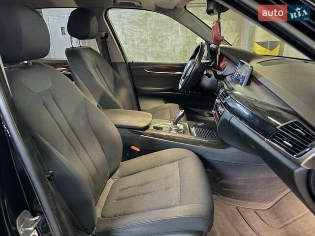 Черный БМВ Х5, объемом двигателя 2 л и пробегом 160 тыс. км за 23500 $, фото 30 на Automoto.ua