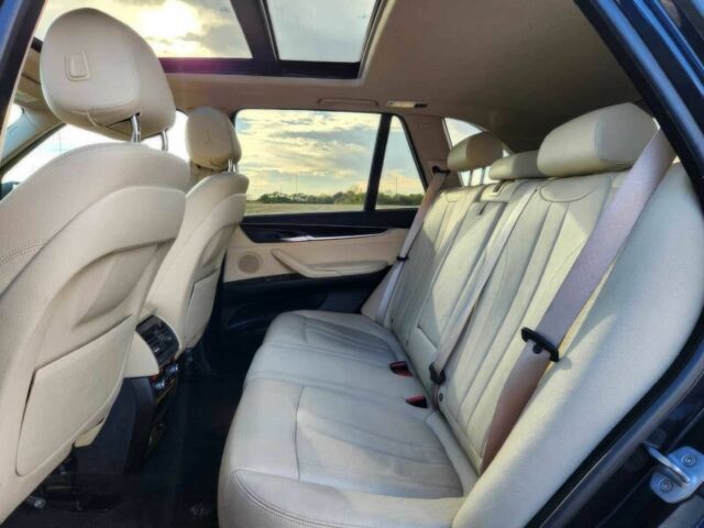 Чорний БМВ Х5, об'ємом двигуна 3 л та пробігом 75 тис. км за 6300 $, фото 9 на Automoto.ua