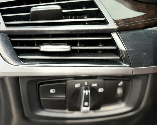 Черный БМВ Х5, объемом двигателя 2.98 л и пробегом 170 тыс. км за 22900 $, фото 12 на Automoto.ua