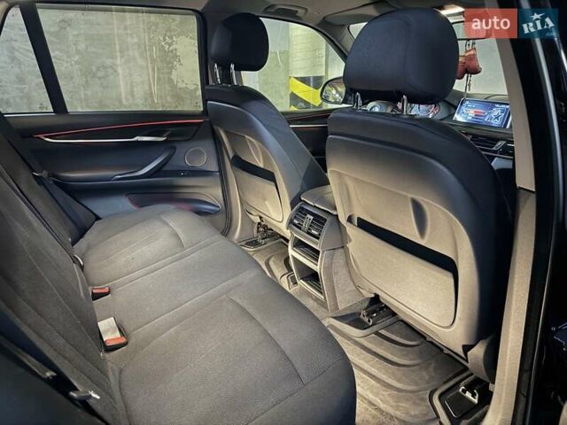 Черный БМВ Х5, объемом двигателя 2 л и пробегом 160 тыс. км за 23500 $, фото 26 на Automoto.ua