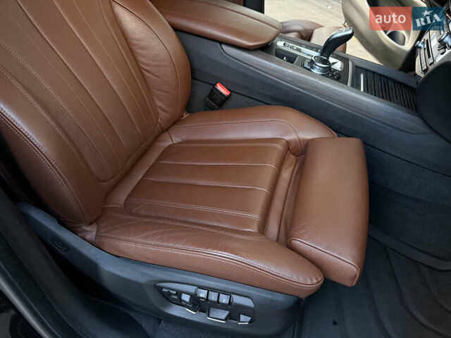 Черный БМВ Х5, объемом двигателя 3 л и пробегом 128 тыс. км за 36500 $, фото 18 на Automoto.ua