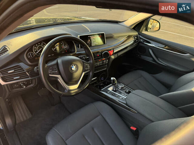 Черный БМВ Х5, объемом двигателя 2 л и пробегом 120 тыс. км за 27900 $, фото 13 на Automoto.ua