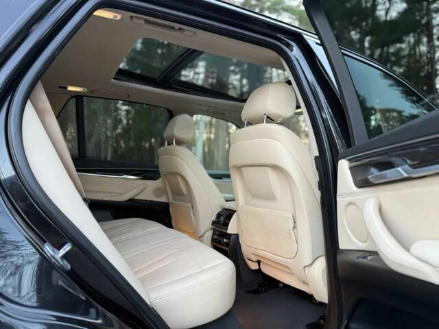 Черный БМВ Х5, объемом двигателя 3 л и пробегом 75 тыс. км за 11900 $, фото 10 на Automoto.ua