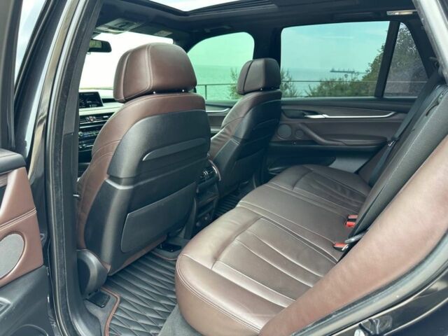 Черный БМВ Х5, объемом двигателя 3 л и пробегом 200 тыс. км за 36000 $, фото 7 на Automoto.ua