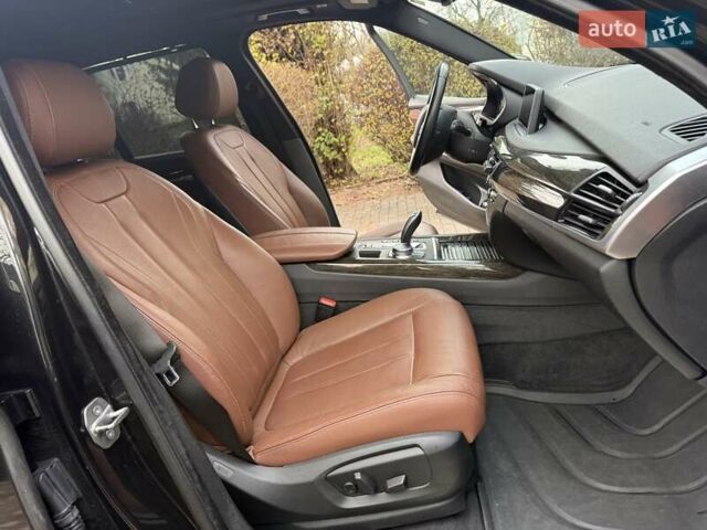 Чорний БМВ Х5, об'ємом двигуна 2.98 л та пробігом 147 тис. км за 18300 $, фото 32 на Automoto.ua