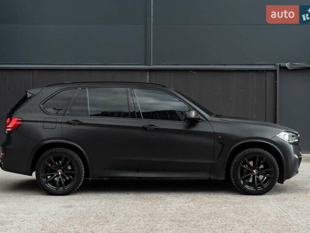 Черный БМВ Х5, объемом двигателя 2 л и пробегом 140 тыс. км за 35000 $, фото 4 на Automoto.ua