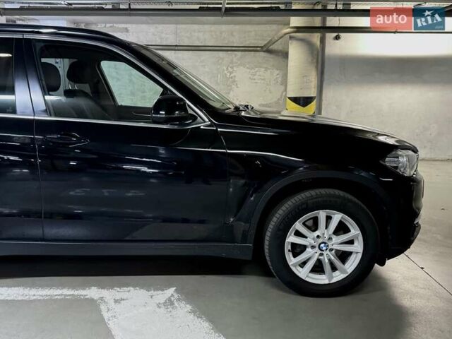 Чорний БМВ Х5, об'ємом двигуна 2 л та пробігом 160 тис. км за 24000 $, фото 12 на Automoto.ua