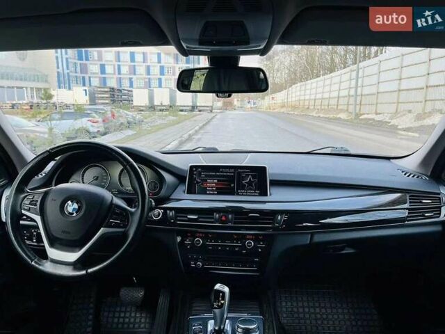 Черный БМВ Х5, объемом двигателя 3 л и пробегом 55 тыс. км за 28900 $, фото 10 на Automoto.ua
